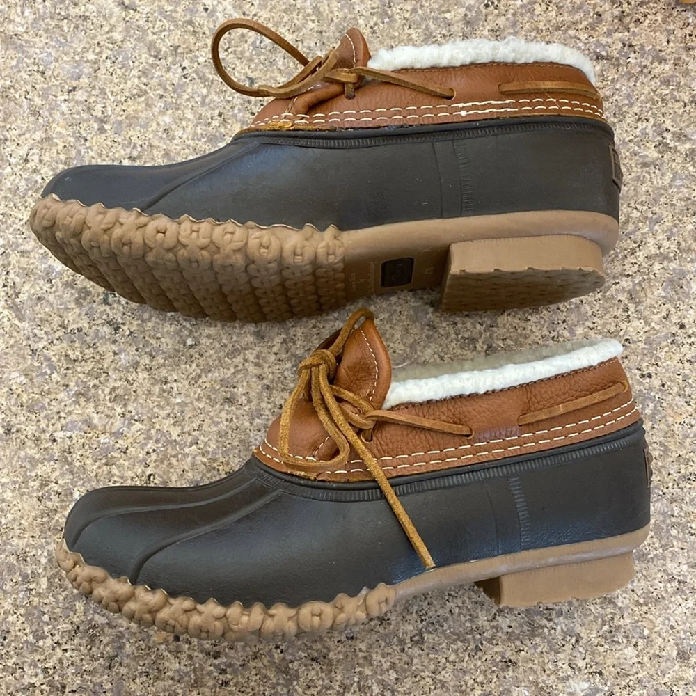 L.L. Bean Lined Upper Rubber Leather  Boots 6M CM Low Duck Boots -No Innersoles